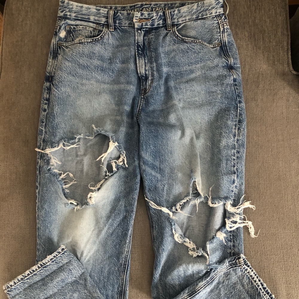 American Eagle Curvy Mom Jeans